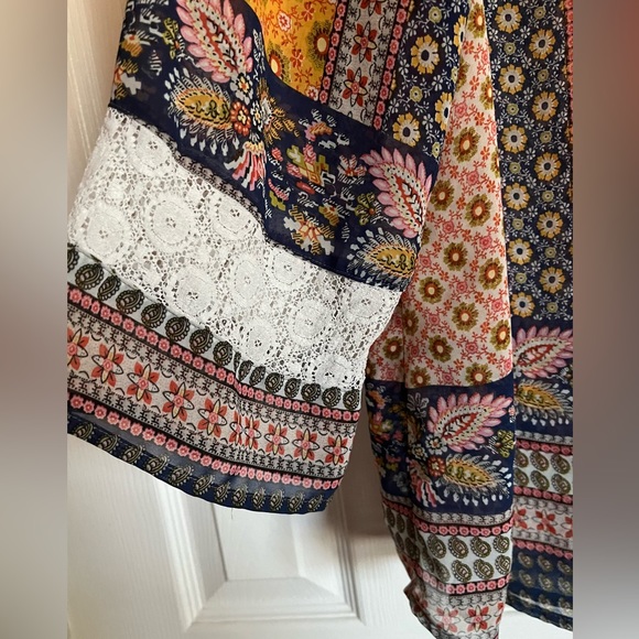 FIGUEROA & flower’s Multicolor Women Top Tunic, V Neck , 3/4 Sleeve Sz L - Picture 6 of 11